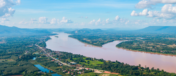 Cruise along the Mekong River